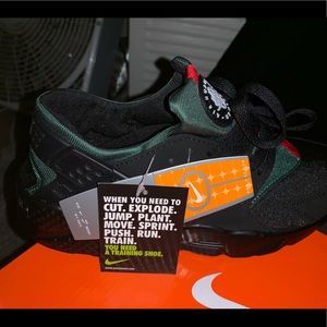 Nike Gucci Huraches size 8